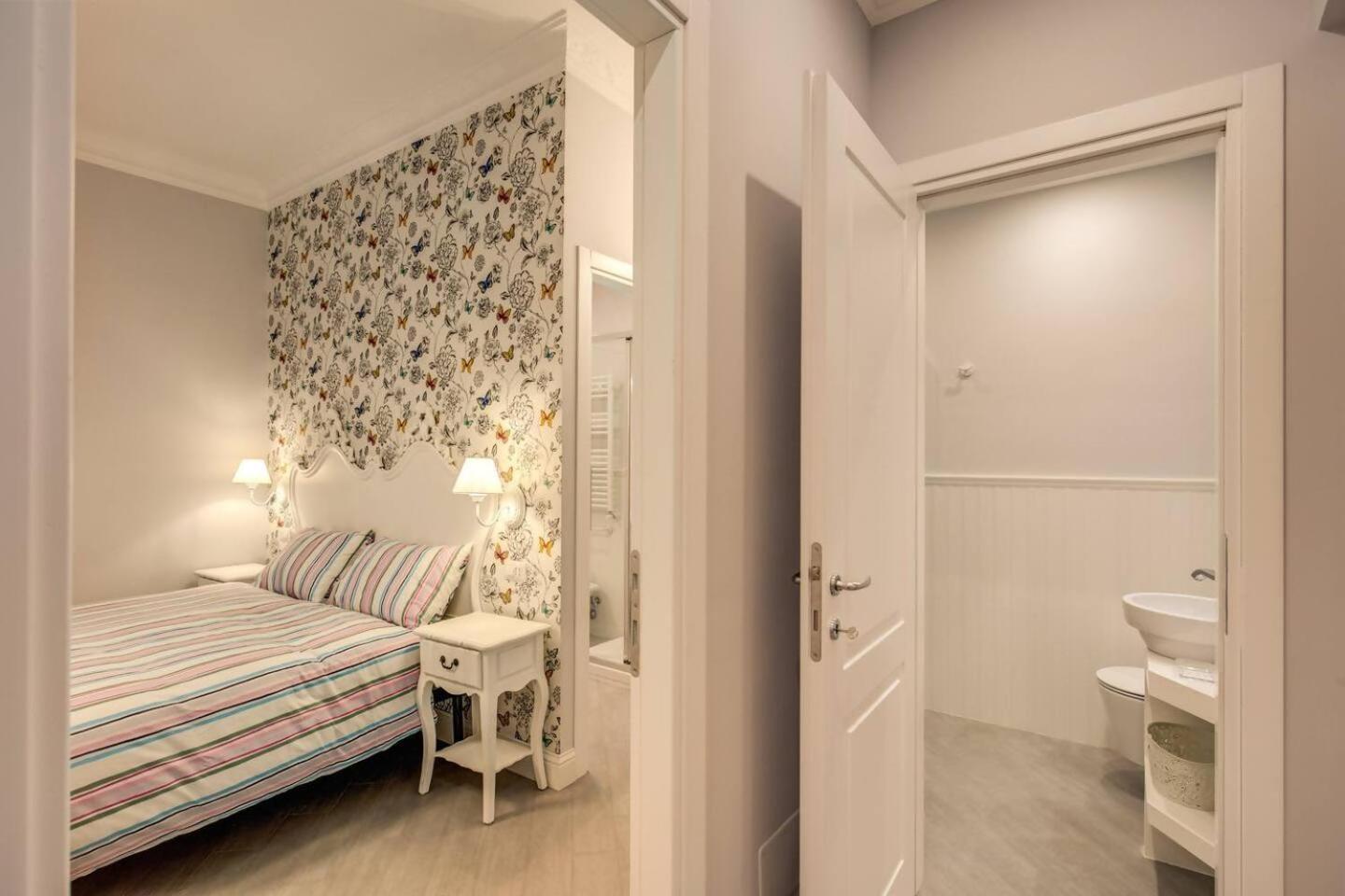 Flat With Terrace By Vatican Rome Buitenkant foto