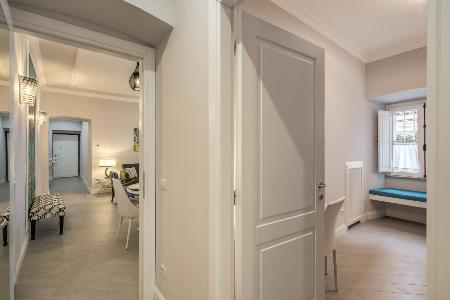 Flat With Terrace By Vatican Rome Buitenkant foto